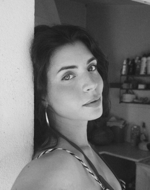 LAURA SERER_aDm management- LAURA SERER_aDm management-